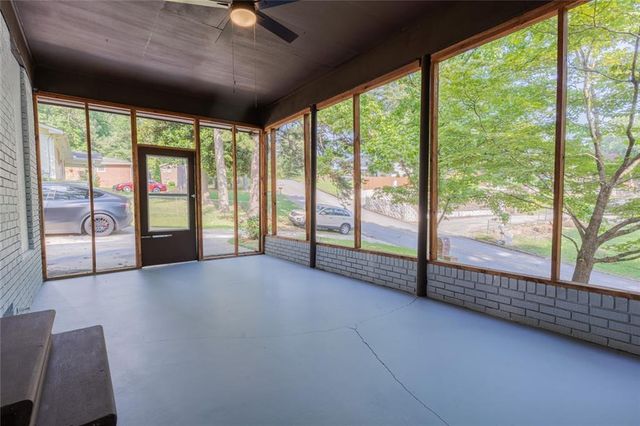 5207 Dixie Lake Road, Union City, GA 30291