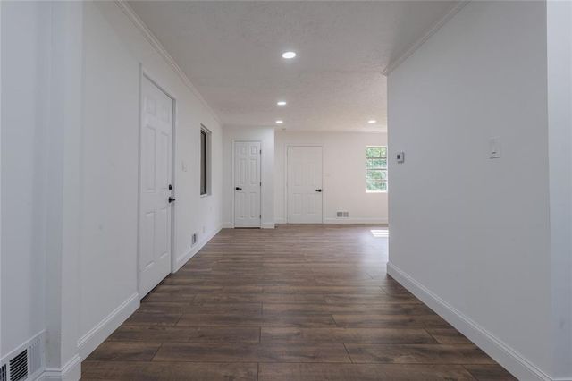 5207 Dixie Lake Road, Union City, GA 30291