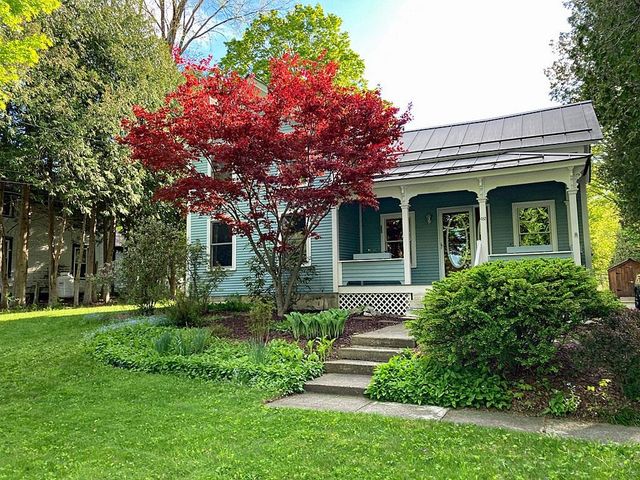 482 Clarendon Avenue, West Rutland, VT 05777