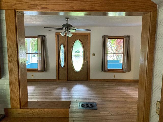 482 Clarendon Avenue, West Rutland, VT 05777