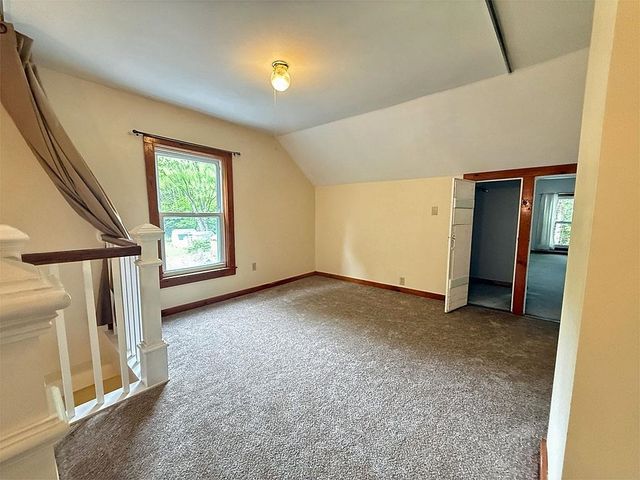482 Clarendon Avenue, West Rutland, VT 05777