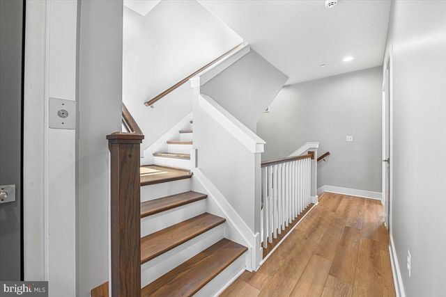 8197 RIVER RD, Bethesda, MD 20817