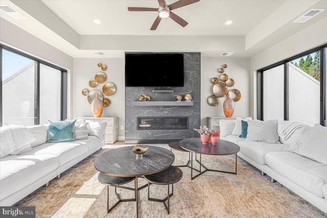 8197 RIVER RD, Bethesda, MD 20817