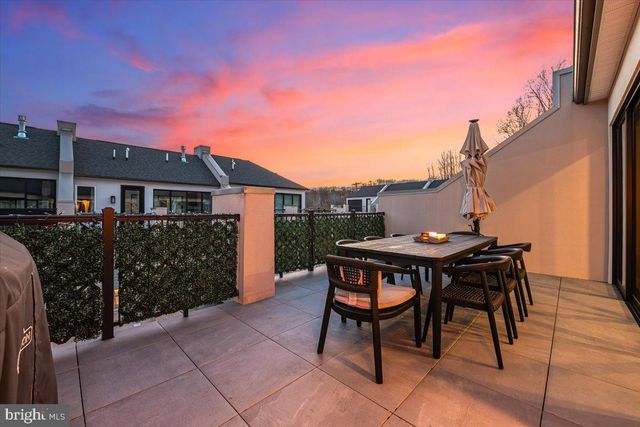 8197 RIVER RD, Bethesda, MD 20817