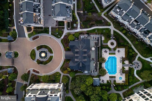 8197 RIVER RD, Bethesda, MD 20817