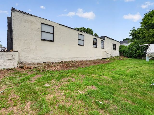 134 Sterry Street, Pawtucket, RI 02860