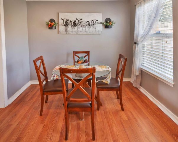 410 Woodland Park Circle, Mary Esther, FL 32569