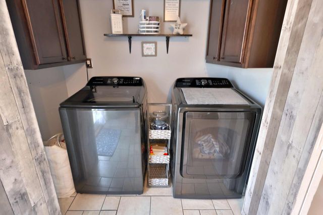 410 Woodland Park Circle, Mary Esther, FL 32569