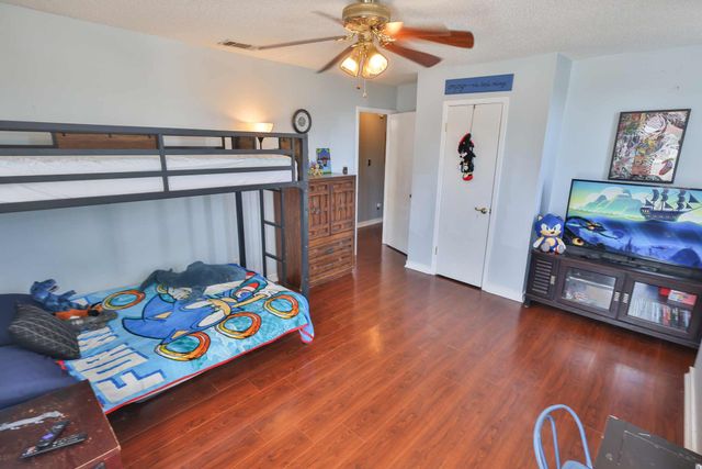 410 Woodland Park Circle, Mary Esther, FL 32569