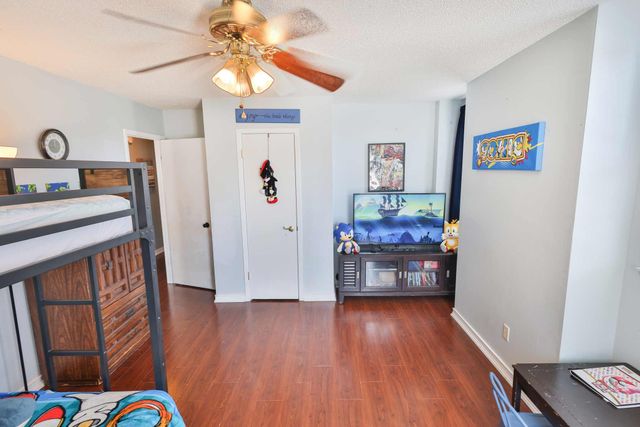 410 Woodland Park Circle, Mary Esther, FL 32569