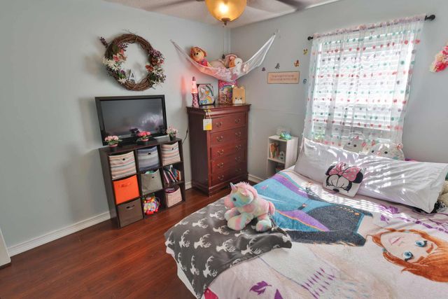 410 Woodland Park Circle, Mary Esther, FL 32569