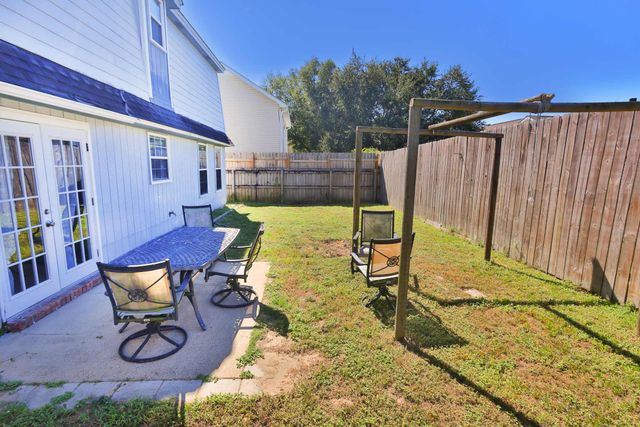 410 Woodland Park Circle, Mary Esther, FL 32569