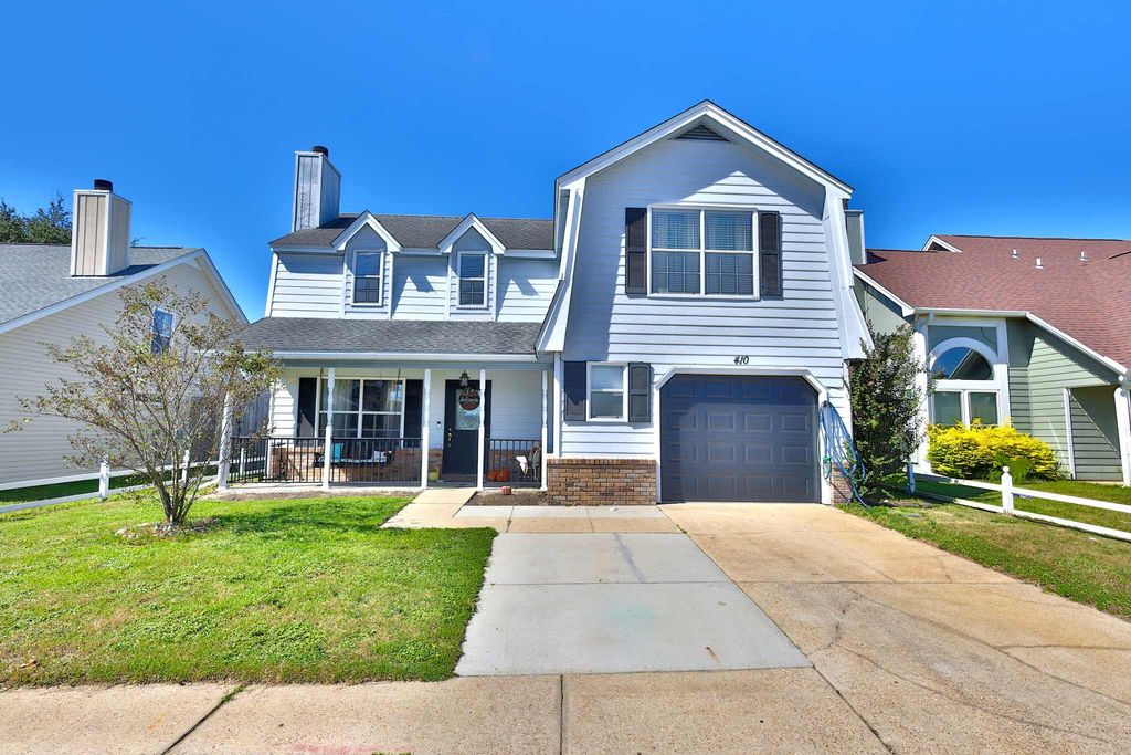 410 Woodland Park Circle, Mary Esther, FL 32569