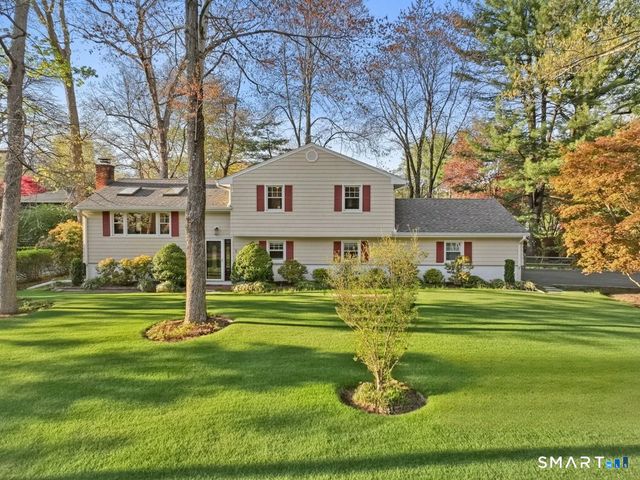 8 Dorset Road, Norwalk, CT 06851