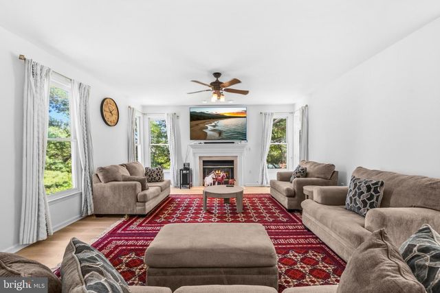 112 CANFIELD HILL DR, Gaithersburg, MD 20878