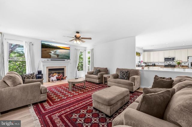 112 CANFIELD HILL DR, Gaithersburg, MD 20878