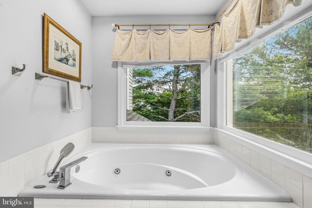 112 CANFIELD HILL DR, Gaithersburg, MD 20878