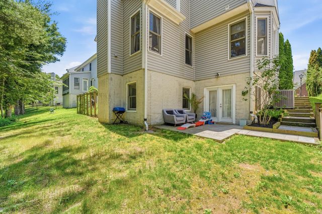 112 CANFIELD HILL DR, Gaithersburg, MD 20878