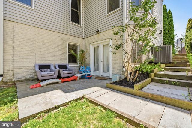 112 CANFIELD HILL DR, Gaithersburg, MD 20878