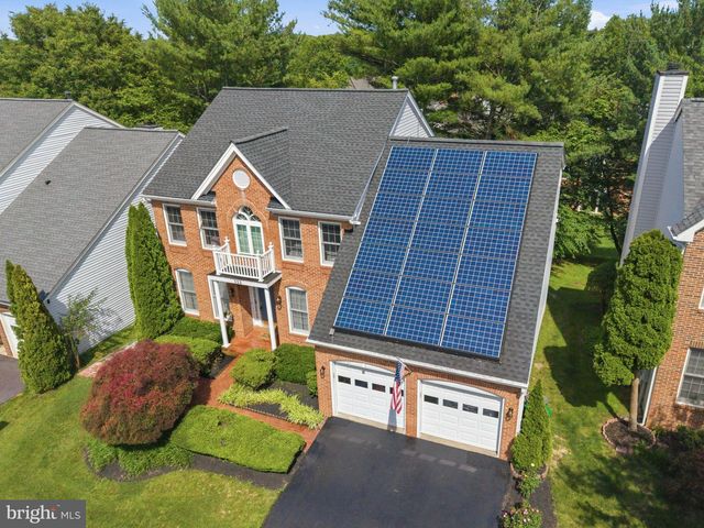 112 CANFIELD HILL DR, Gaithersburg, MD 20878