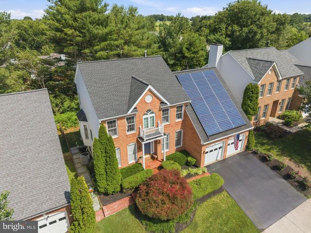 112 CANFIELD HILL DR, Gaithersburg, MD 20878