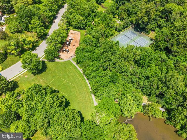 112 CANFIELD HILL DR, Gaithersburg, MD 20878