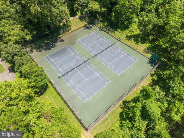 112 CANFIELD HILL DR, Gaithersburg, MD 20878