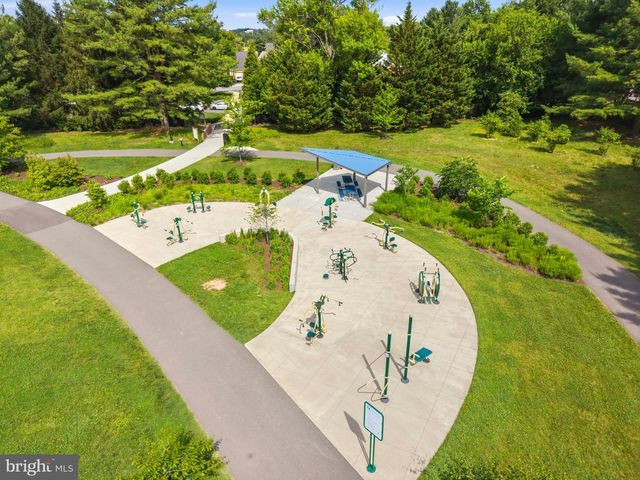 112 CANFIELD HILL DR, Gaithersburg, MD 20878