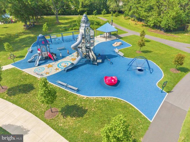 112 CANFIELD HILL DR, Gaithersburg, MD 20878