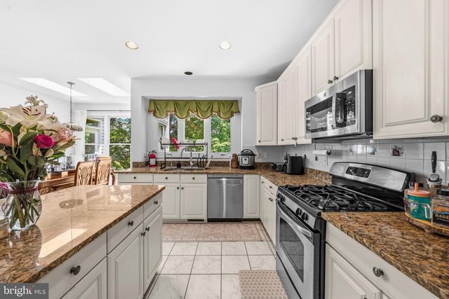 112 CANFIELD HILL DR, Gaithersburg, MD 20878