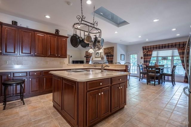 5017 Gerber Drive, Middletown, OH 45042