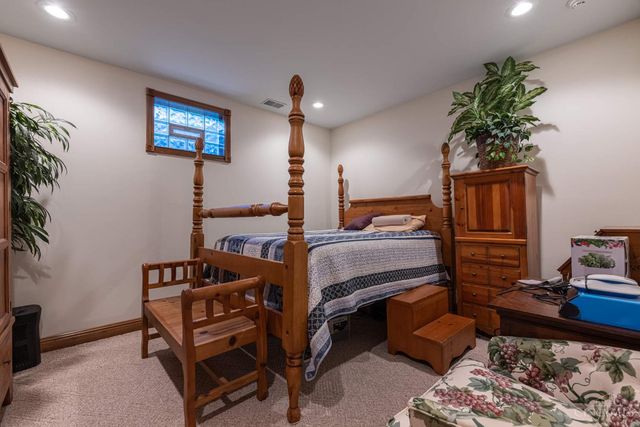 5017 Gerber Drive, Middletown, OH 45042
