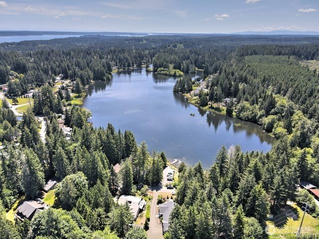 1171 E Old Ranch Road, Allyn, WA 98524