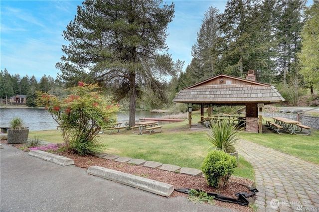 1171 E Old Ranch Road, Allyn, WA 98524
