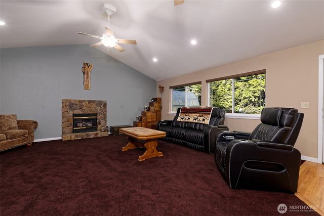 1171 E Old Ranch Road, Allyn, WA 98524