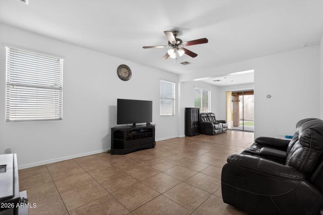 27327 N 54TH Avenue, Phoenix, AZ 85083