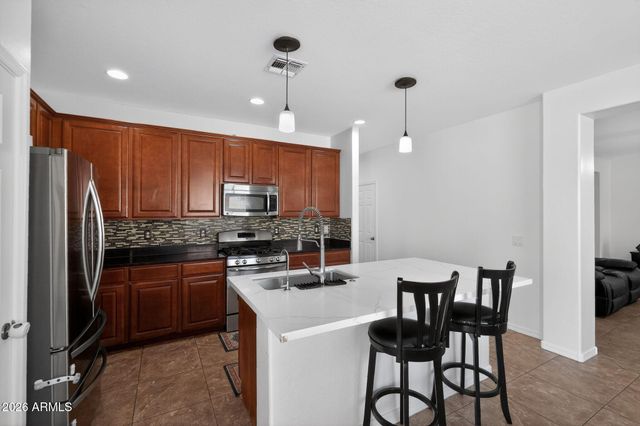 27327 N 54TH Avenue, Phoenix, AZ 85083