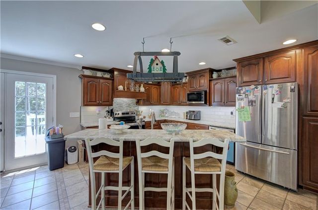 152 Brewer Road, Kingston, GA 30145
