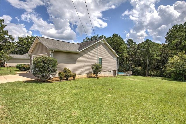152 Brewer Road, Kingston, GA 30145