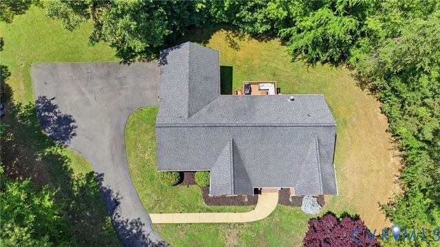 2935 Pineview Dr, Powhatan, VA 23139