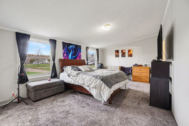 1804 Alexa Lane, Allegan, MI 49010