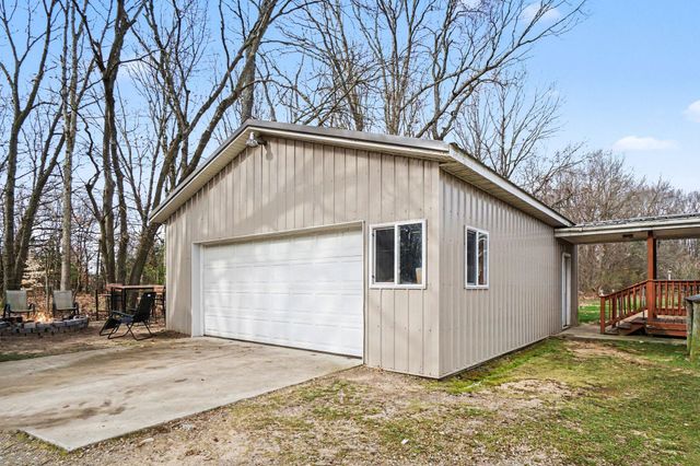 1804 Alexa Lane, Allegan, MI 49010