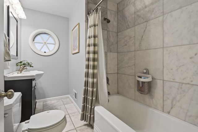 3049 Sumter Avenue S, Saint Louis Park, MN 55426