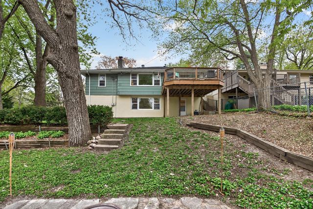 3049 Sumter Avenue S, Saint Louis Park, MN 55426