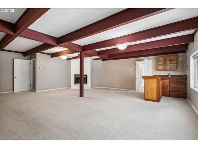 2650 TAYLOR St, Eugene, OR 97405