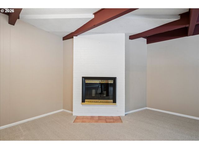 2650 TAYLOR St, Eugene, OR 97405