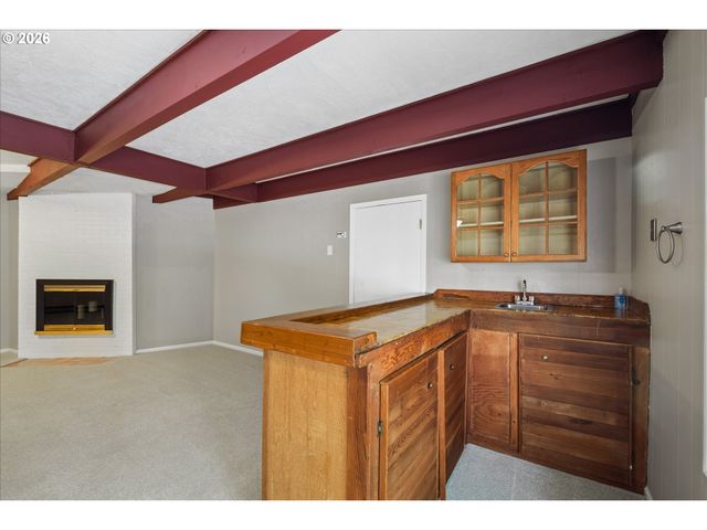 2650 TAYLOR St, Eugene, OR 97405