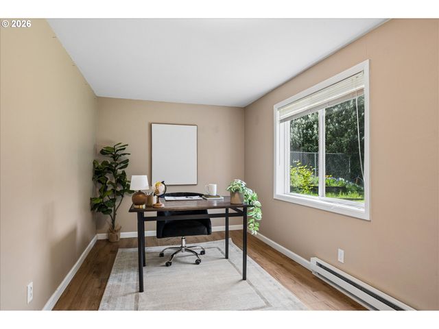 2650 TAYLOR St, Eugene, OR 97405