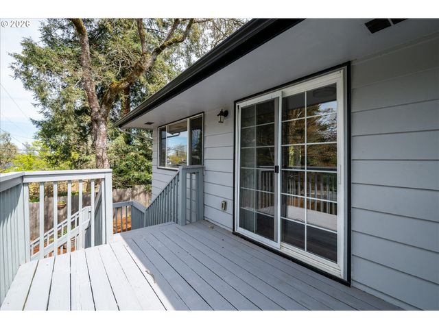 2650 TAYLOR St, Eugene, OR 97405