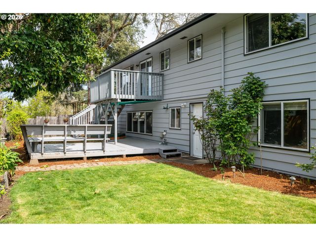 2650 TAYLOR St, Eugene, OR 97405